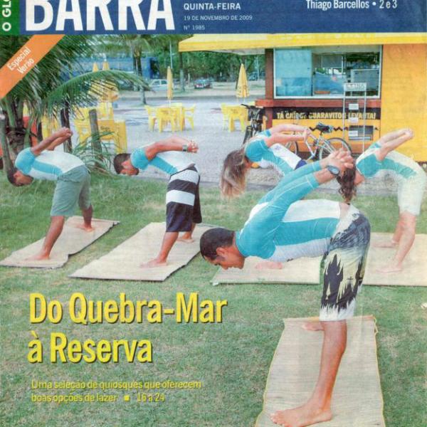 Yoga Surf School é capa da revista Rio Barra